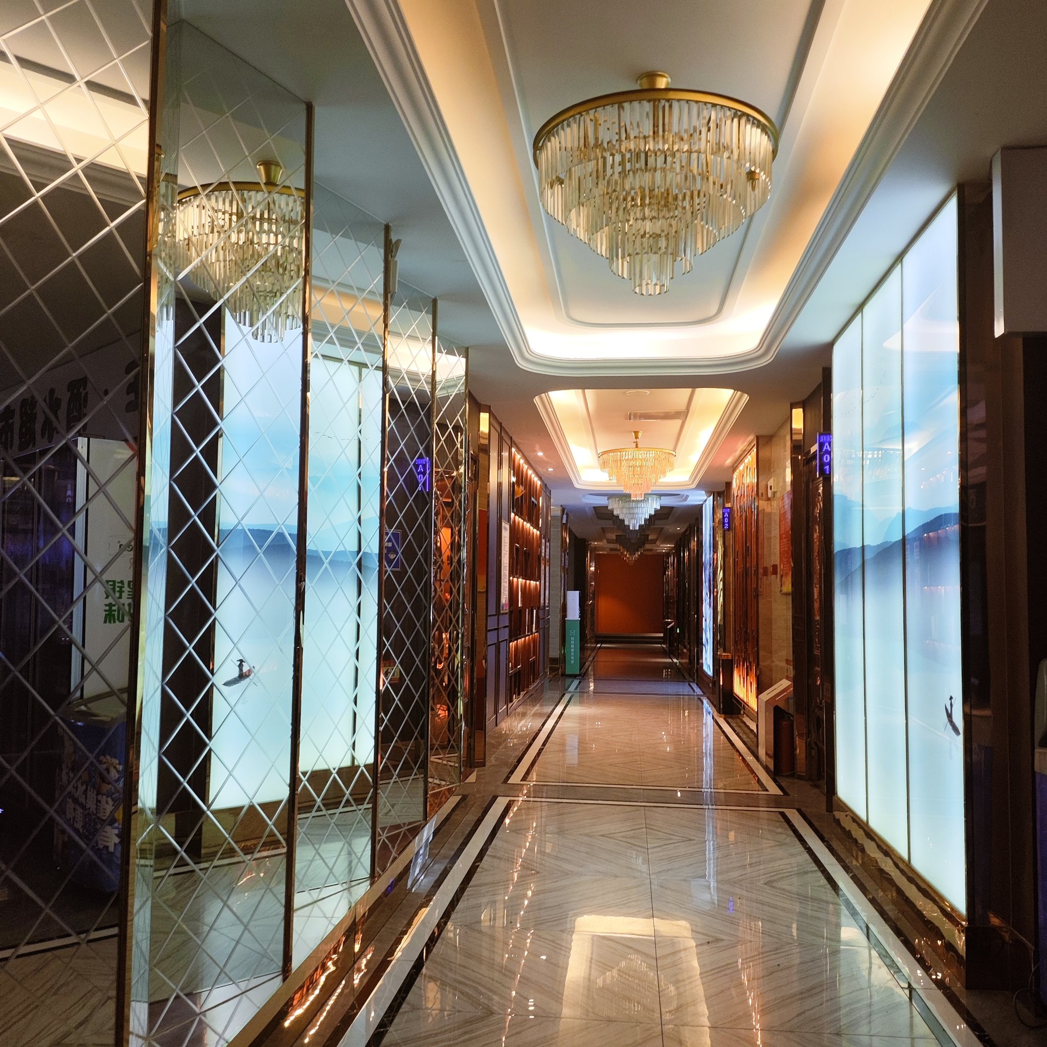 上海商务KTV：中低端区别-宝山区ktv预订